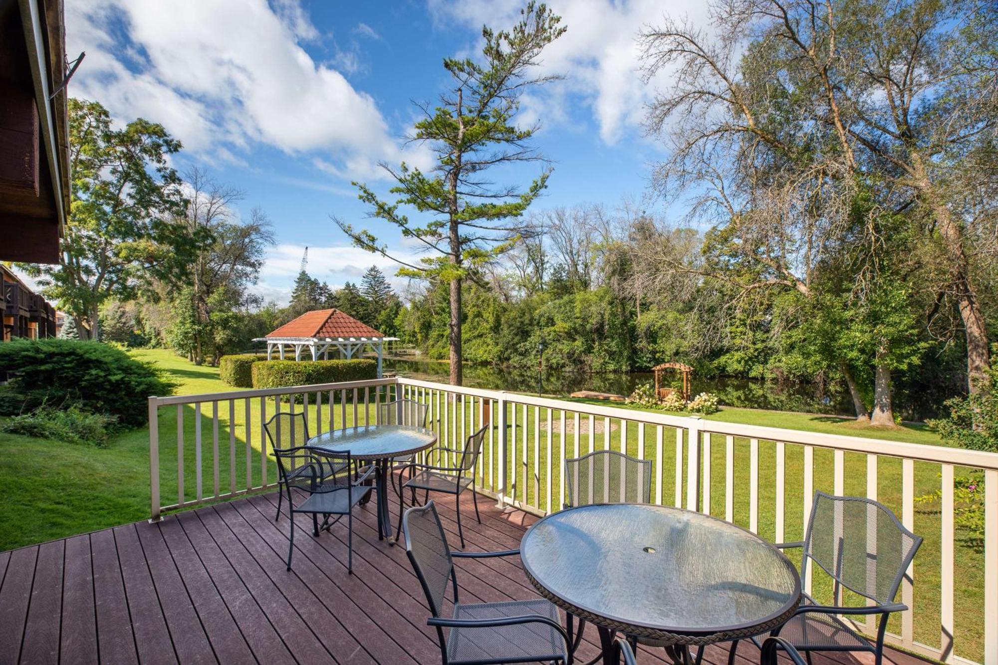 Best Western Plus Otonabee Inn Peterborough Buitenkant foto